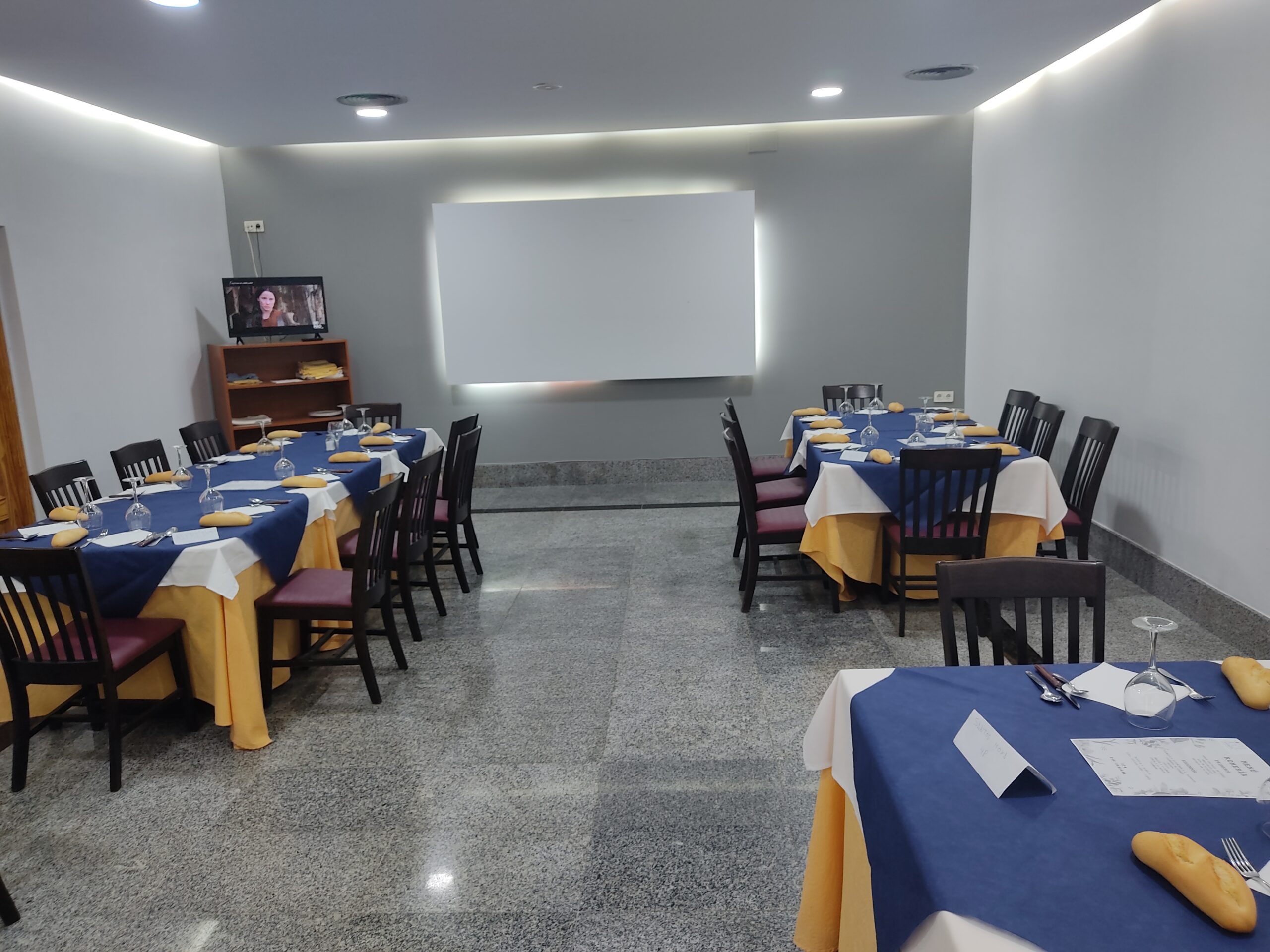 salón para comuniones en Tomelloso